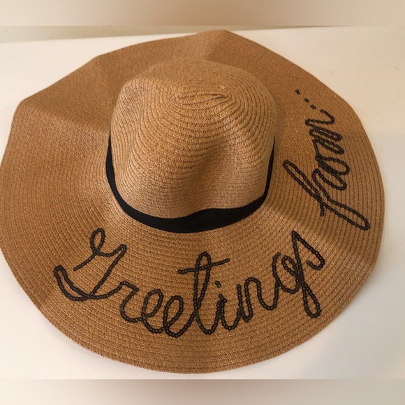 Wide-brimmed Straw Sun Hat - Picture 1 of 4